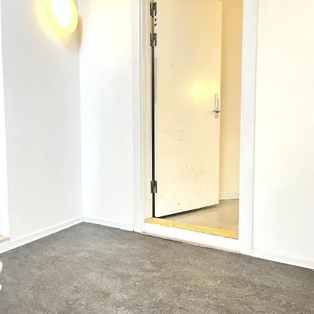 Furnished 1 Bedroom I Center كولدينغ